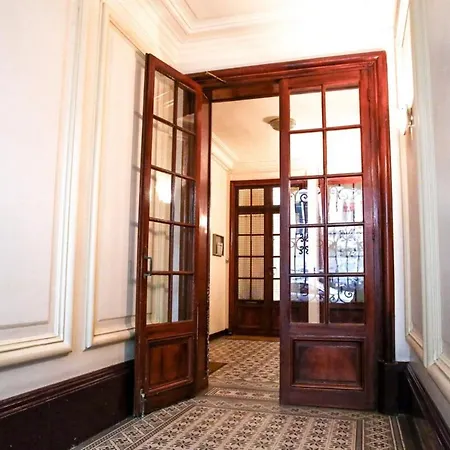 Brochant - Cosy Parc Des Batignolles Apartament *